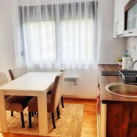 Minimi Apartment